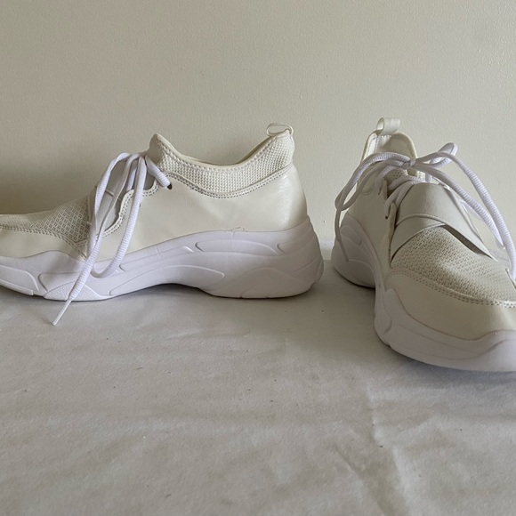LIKE NEW! Forever 21 Sneakers - Picture 4 of 4